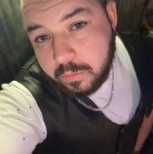 Meet your Posher, Paxton